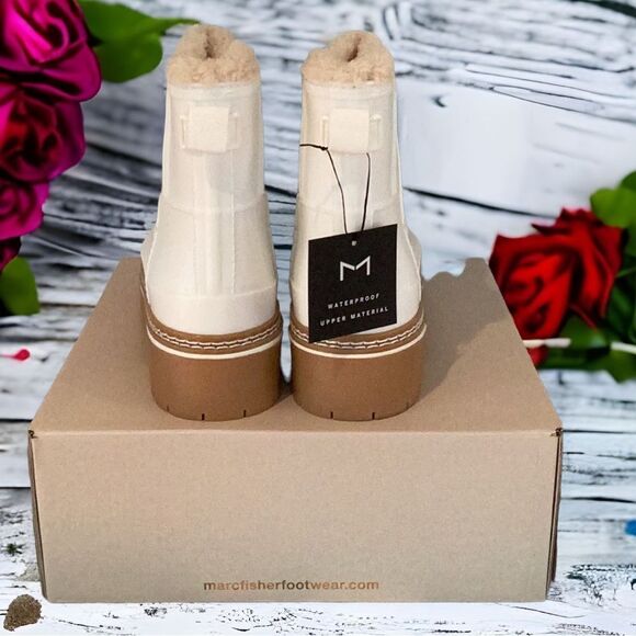 MARC FISHER NEW IN BOX FARGO WATERPROOF BOOT SHOE 8 MEDIUM WHITE OR DARK BLUE - Picture 6 of 14